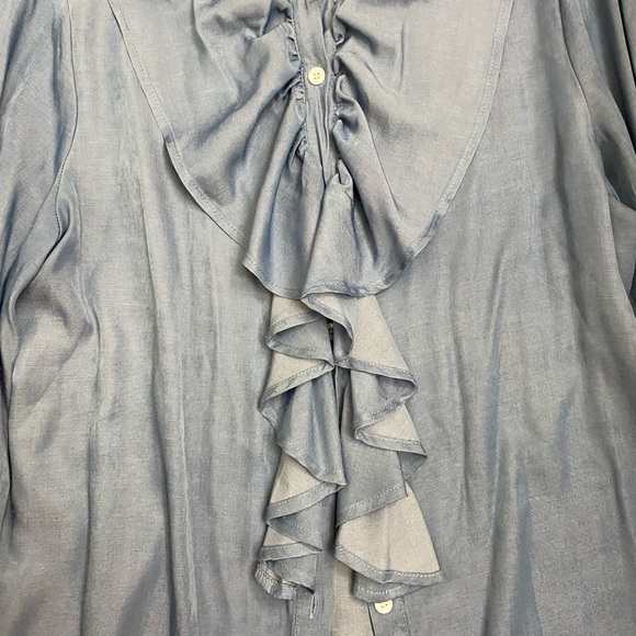 Ursime Light Blue Ruffled Button-Up Blouse - Picture 3 of 9